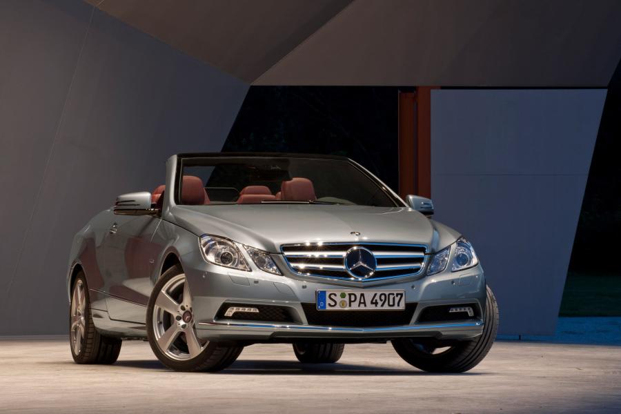  Mercedes-Benz E-Class Cabriolet 2010 года  (фото 20 из 143)